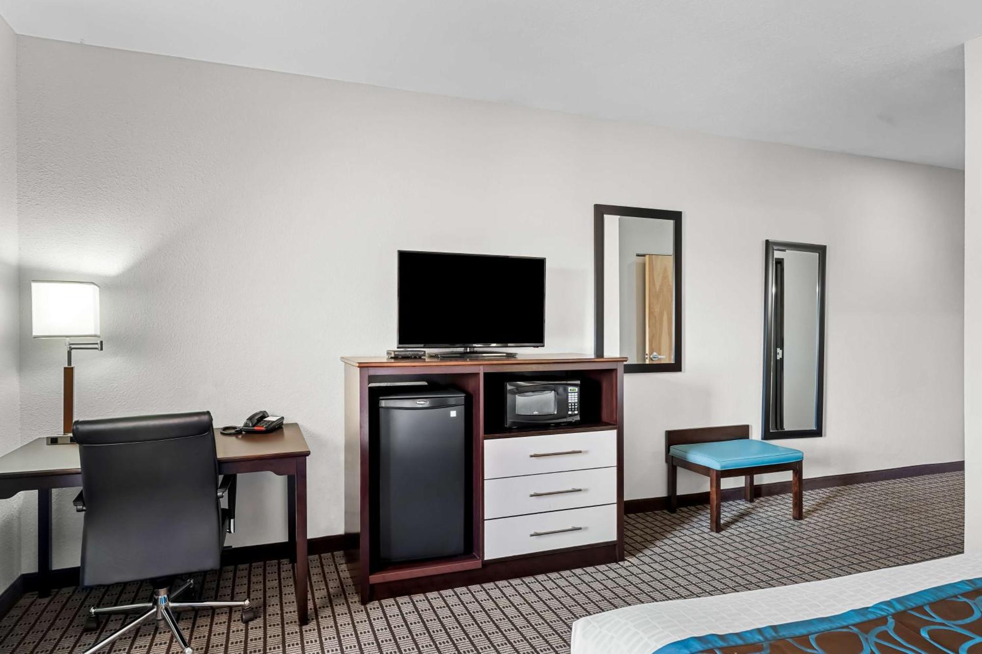 Best Western Plus - Magee Inn & Suites Kültér fotó